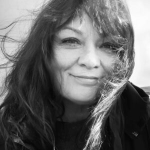 Dr Carol Sommer